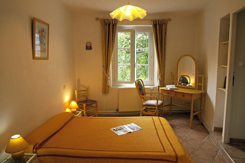 Moulin De Cornevis Bed And Breakfast Privas Quarto foto